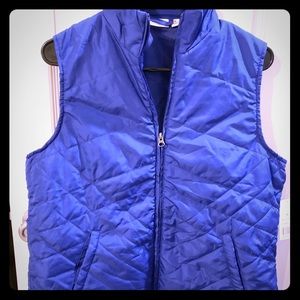 Blue vest! Kim Rogers